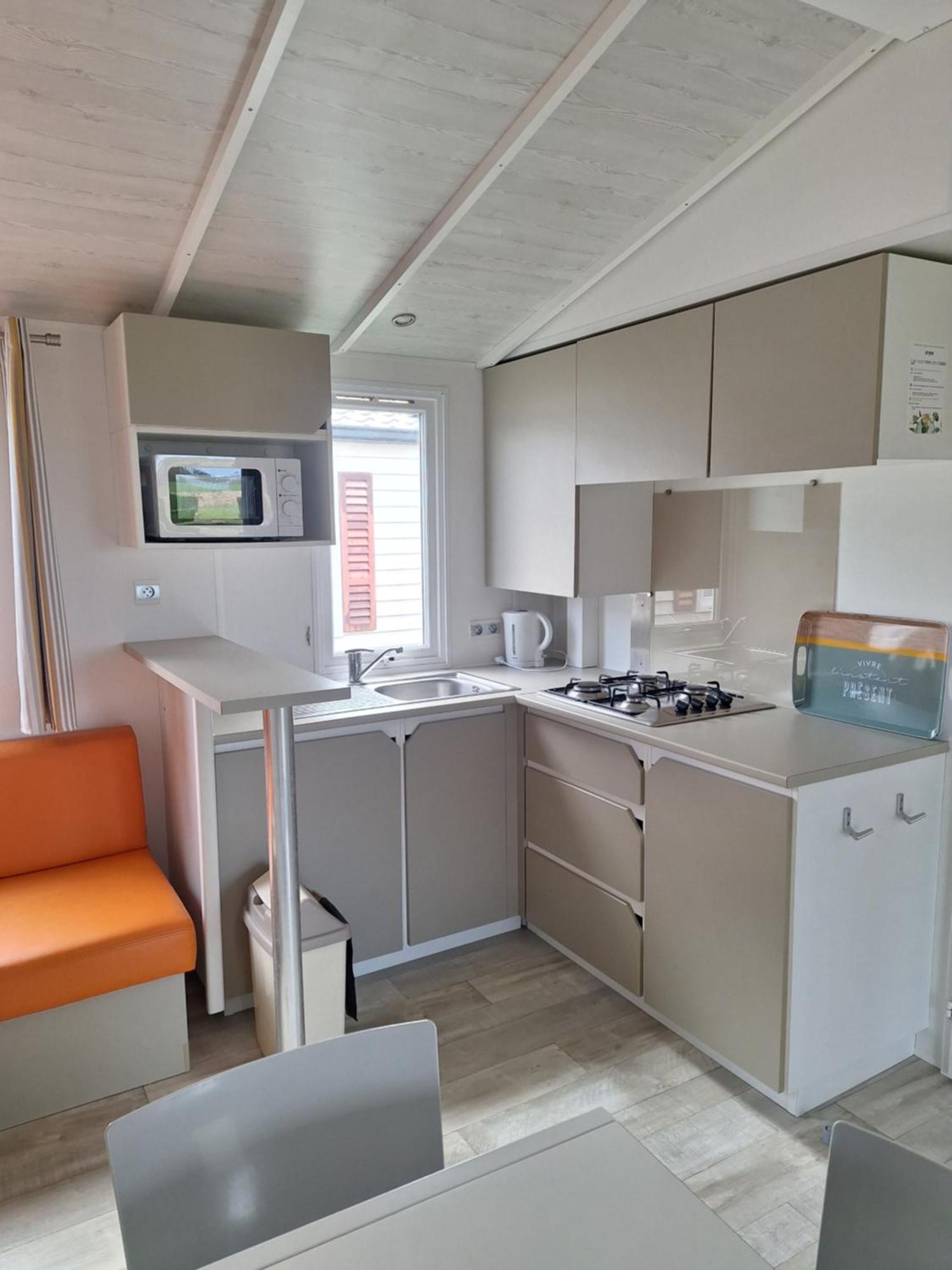 Camping L'Oiseau Blanc Sassetot-le-Mauconduit Exteriör bild