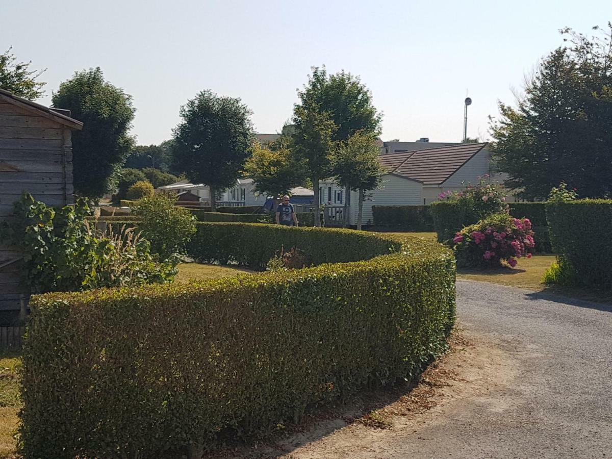 Camping L'Oiseau Blanc Sassetot-le-Mauconduit Exteriör bild